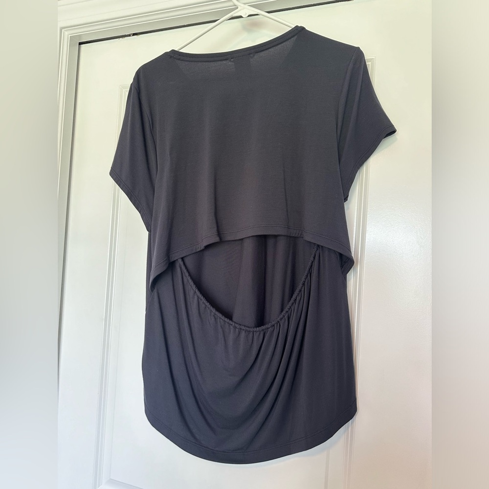 Athleta Back Cutout Short Sleeve T-shirt - Black